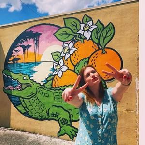 Meet your Posher, Danielle